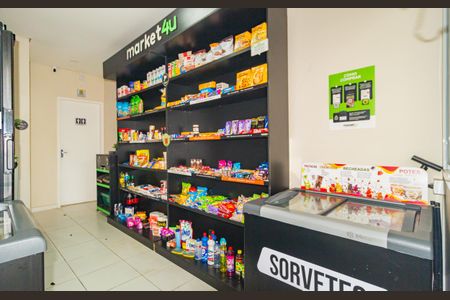 Apartamento à venda com 78m², 3 quartos e 2 vagasMini Mercado