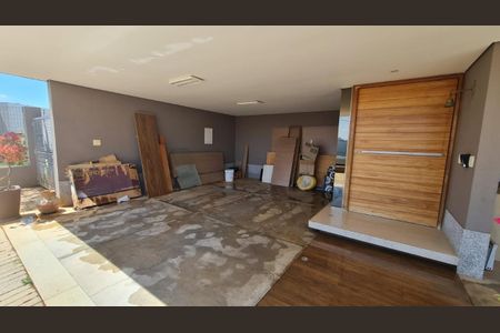 Casa de Condomínio à venda com 4 quartos, 346m² em Vila Industrial, Nova Lima