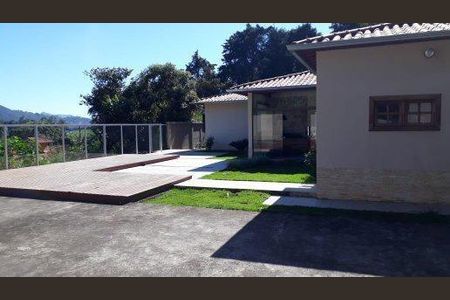 Casa à venda com 400m², 3 quartos e 5 vagas