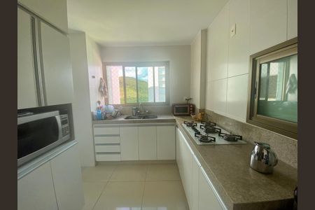 Apartamento à venda com 143m², 3 quartos e 2 vagas