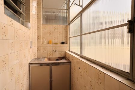 Apartamento à venda com 92m², 2 quartos e sem vagaÁrea de Serviço