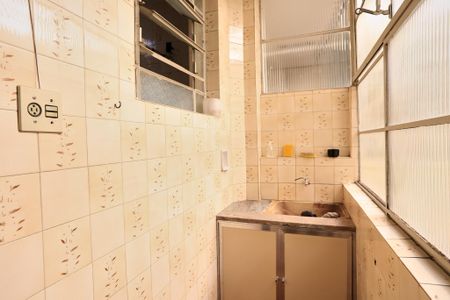 Apartamento à venda com 92m², 2 quartos e sem vagaÁrea de Serviço