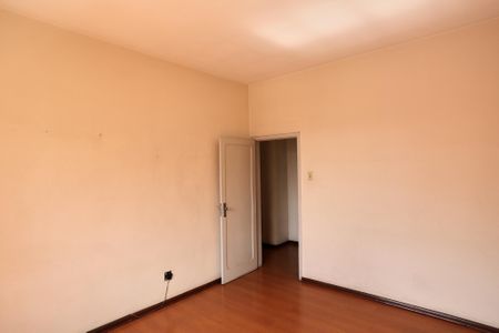 Apartamento à venda com 92m², 2 quartos e sem vagaSala/Quarto