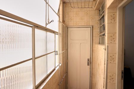 Apartamento à venda com 92m², 2 quartos e sem vagaÁrea de Serviço