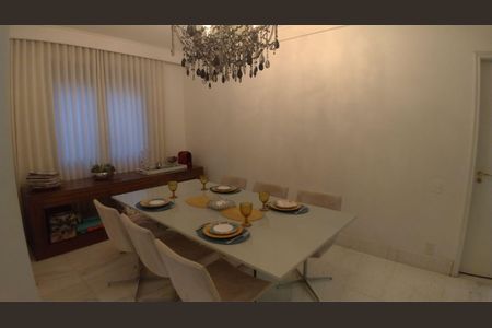 Apartamento à venda com 4 quartos, 150m² em Belvedere, Belo Horizonte