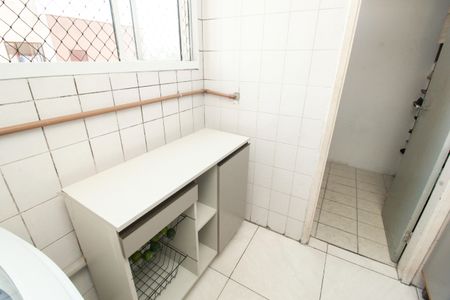Apartamento à venda com 75m², 3 quartos e 1 vagaÁrea de Serviço