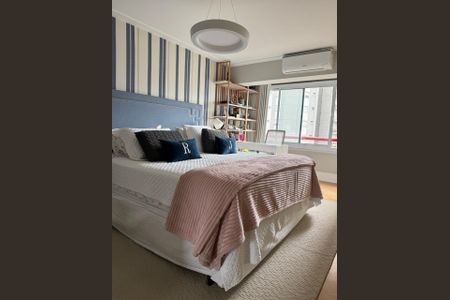 Apartamento para alugar com 217m², 4 quartos e 4 vagasQuarto