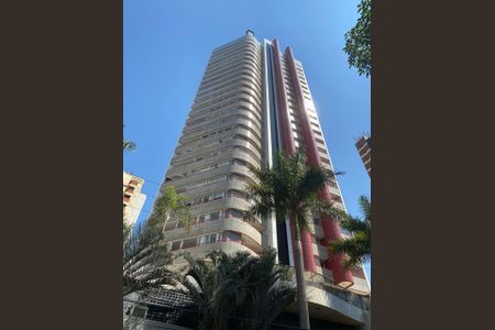 Apartamento para alugar com 217m², 4 quartos e 4 vagasFachada