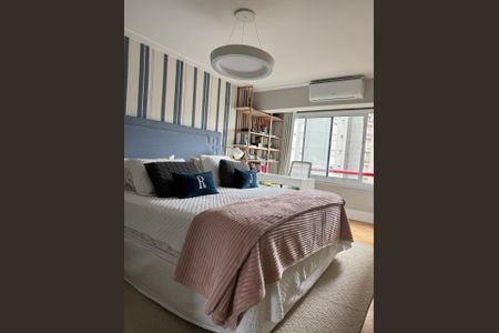 Apartamento para alugar com 217m², 4 quartos e 4 vagasQuarto