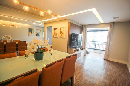 Sala de apartamento para alugar com 3 quartos, 70m² em Jardim Parque Morumbi, São Paulo