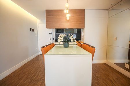 Sala de apartamento para alugar com 3 quartos, 70m² em Jardim Parque Morumbi, São Paulo