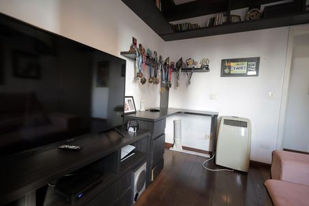 Apartamento à venda com 136m², 3 quartos e 2 vagasSala de TV