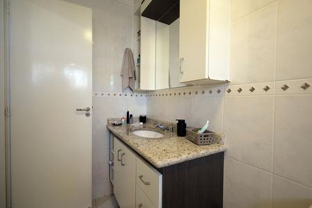 Apartamento à venda com 136m², 3 quartos e 2 vagasBanheiro Suíte 3
