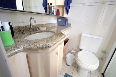 Apartamento à venda com 136m², 3 quartos e 2 vagasBanheiro Suíte 1