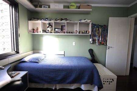 Apartamento à venda com 136m², 3 quartos e 2 vagasQuarto Suíte 1