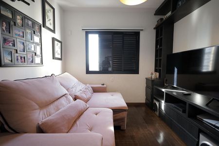 Apartamento à venda com 136m², 3 quartos e 2 vagasSala de TV