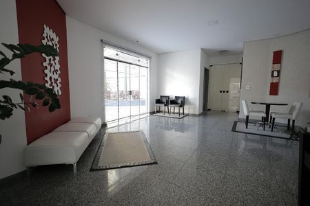 Apartamento à venda com 136m², 3 quartos e 2 vagasHall social