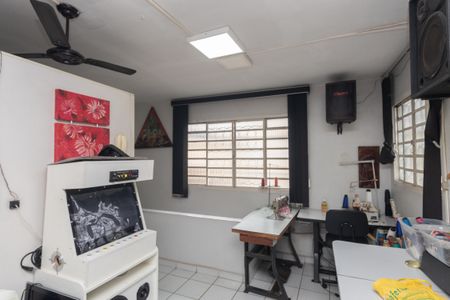 Casa à venda com 100m², 3 quartos e 2 vagasQuarto 3