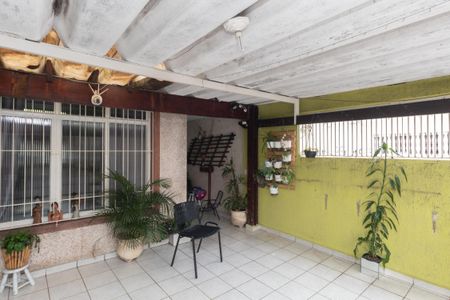 Casa à venda com 100m², 3 quartos e 2 vagasGaragem