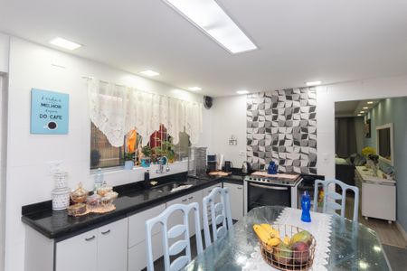 Casa à venda com 100m², 3 quartos e 2 vagasCozinha