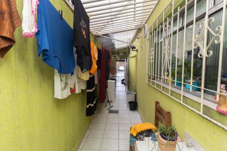 Casa à venda com 100m², 3 quartos e 2 vagasQuintal