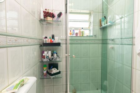 Casa à venda com 100m², 3 quartos e 2 vagasBanheiro 1