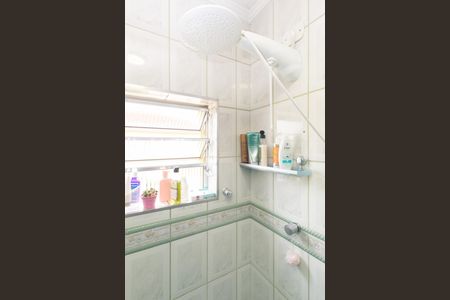 Casa à venda com 100m², 3 quartos e 2 vagasBanheiro 1