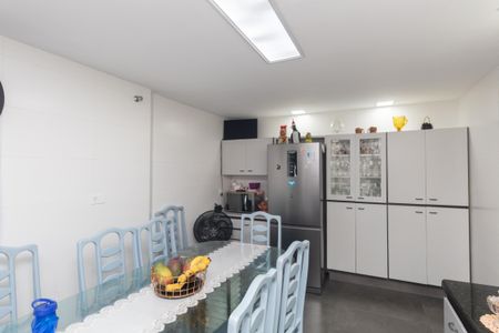 Casa à venda com 100m², 3 quartos e 2 vagasCozinha