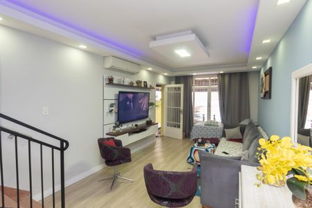 Sala de casa para alugar com 3 quartos, 100m² em Jardim Brasil, São Paulo