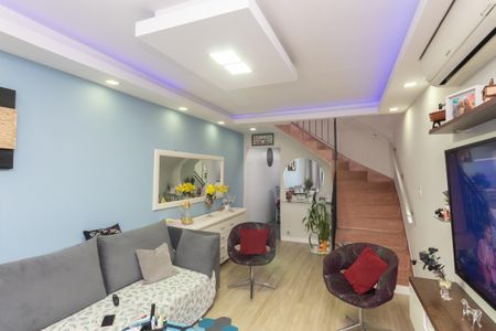 Sala de casa para alugar com 3 quartos, 100m² em Jardim Brasil, São Paulo