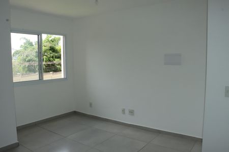 Apartamento para alugar com 2 quartos, 52m² em Jardim de Lourdes, Embu das Artes