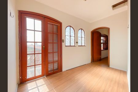 Casa à venda com 390m², 4 quartos e 2 vagas Casa à venda com 390m², 4 quartos e 2 vagasQuarto 3