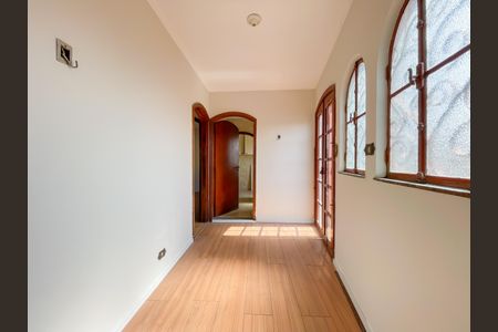 Casa à venda com 390m², 4 quartos e 2 vagas Casa à venda com 390m², 4 quartos e 2 vagasQuarto 3