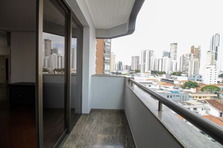 Apartamento à venda com 293m², 5 quartos e 4 vagas Apartamento à venda com 293m², 5 quartos e 4 vagasSala Varanda