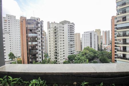 Apartamento à venda com 293m², 5 quartos e 4 vagas Apartamento à venda com 293m², 5 quartos e 4 vagasSuite 3