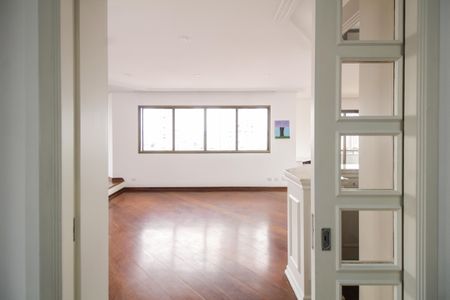 Apartamento à venda com 293m², 5 quartos e 4 vagas