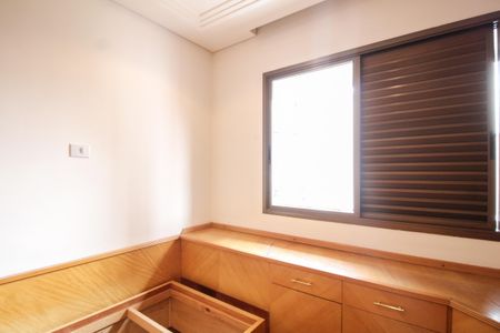 Apartamento à venda com 293m², 5 quartos e 4 vagas Apartamento à venda com 293m², 5 quartos e 4 vagasSuite 3