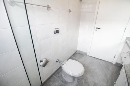 Apartamento à venda com 293m², 5 quartos e 4 vagas Apartamento à venda com 293m², 5 quartos e 4 vagasSuite 2 - Banheiro