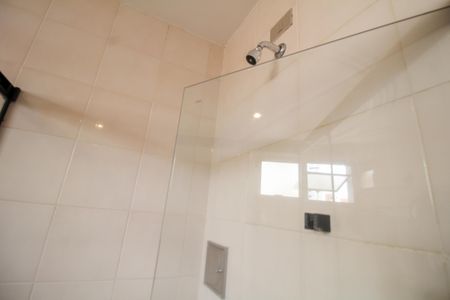 Apartamento à venda com 293m², 5 quartos e 4 vagas Apartamento à venda com 293m², 5 quartos e 4 vagasSuite 1 - Banheiro