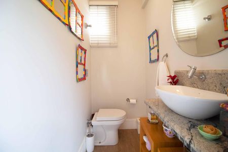 Apartamento à venda com 140m², 3 quartos e 2 vagasLavabo