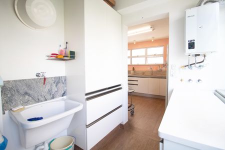 Apartamento à venda com 140m², 3 quartos e 2 vagasÁrea de Serviço