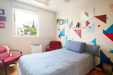 Apartamento à venda com 140m², 3 quartos e 2 vagasQuarto 