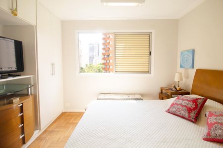 Apartamento à venda com 140m², 3 quartos e 2 vagasSuíte