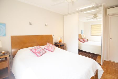 Apartamento à venda com 140m², 3 quartos e 2 vagasSuíte