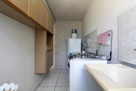 Apartamento à venda com 81m², 3 quartos e 1 vaga Apartamento à venda com 81m², 3 quartos e 1 vagaCozinha e Área de Serviço