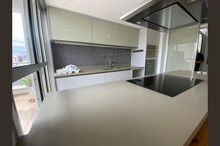 Apartamento para alugar com 163m², 1 quarto e 4 vagasCozinha