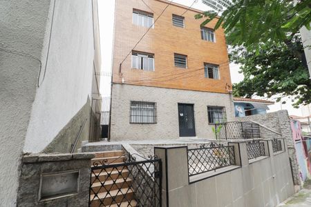 Casa para alugar com 62m², 1 quarto e sem vagaFachada