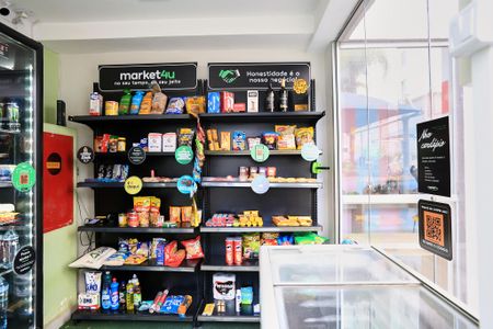 Apartamento à venda com 54m², 2 quartos e 1 vagaMercadinho