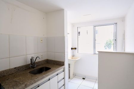 Apartamento à venda com 54m², 2 quartos e 1 vagaCozinha e Área de Serviço