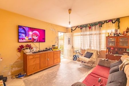 Casa à venda com 3 quartos, 130m² em Americanópolis, São Paulo